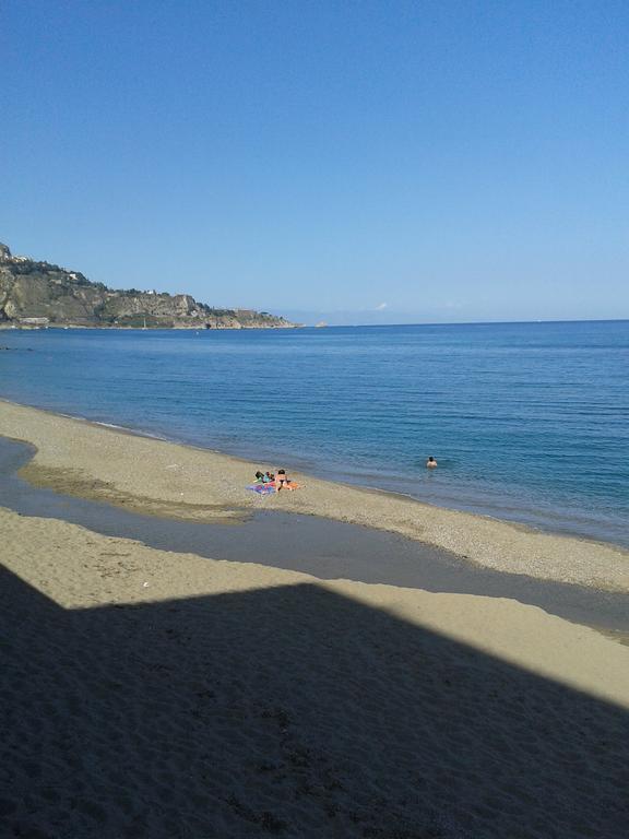 Mare E Monti Villa Giardini Naxos Eksteriør bilde